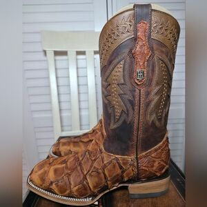 HomeTown Exotic Fish Pecan Square Toe Western Boots Men's Size 8.5 D